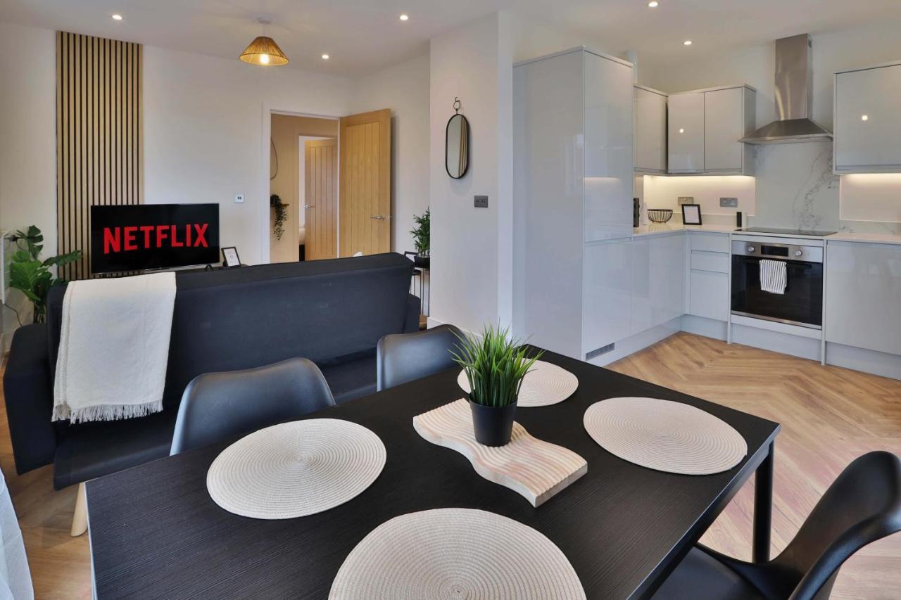 Newly-Built Urban Retreat By Ttlg Stays Rickmansworth Exterior foto